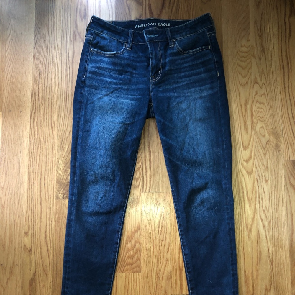 American Eagle skinny jeans